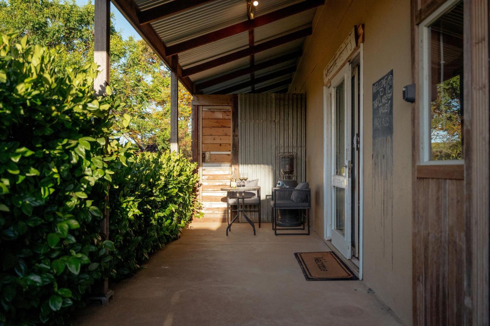 Bed In A Shed Vineyard Stay Watervale 外观 照片